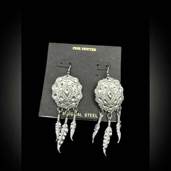 Vintage NOS Fine Pewter Southwest Dreamcatcher Feather Dangle Earrings 2 3/4” - Picture 1 of 3